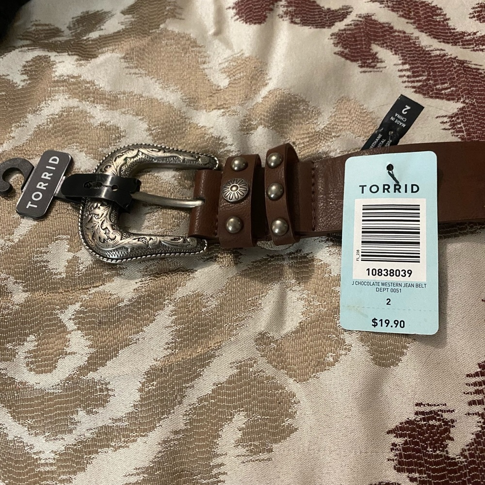 Torrid size 2 belt